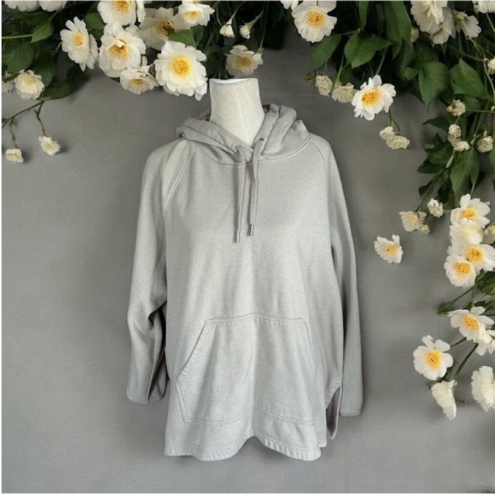 H&M Basics Cream Colored Hoodie